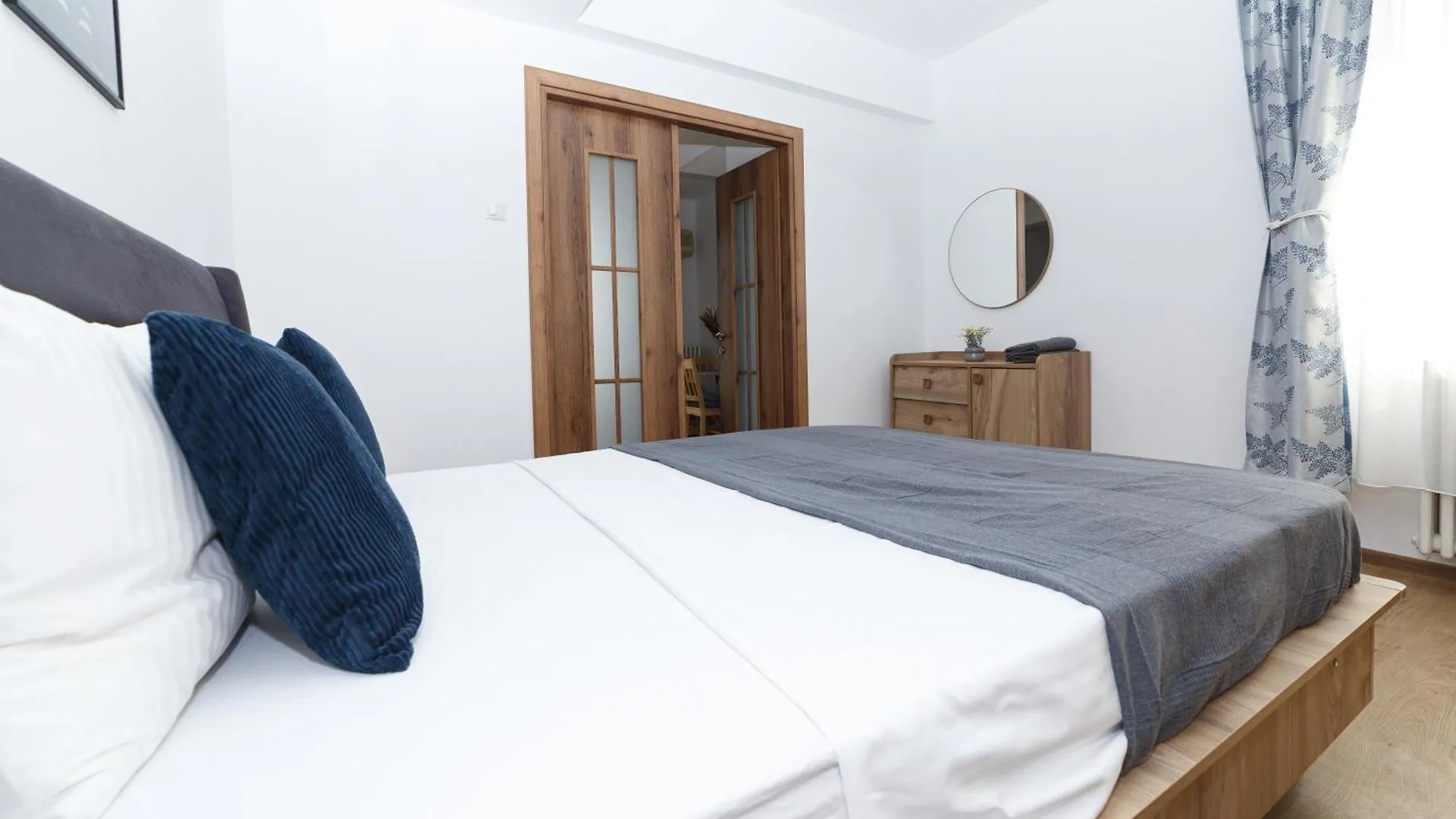 Rooftop Apartment Street Doamnei 布加勒斯特 罗马尼亚