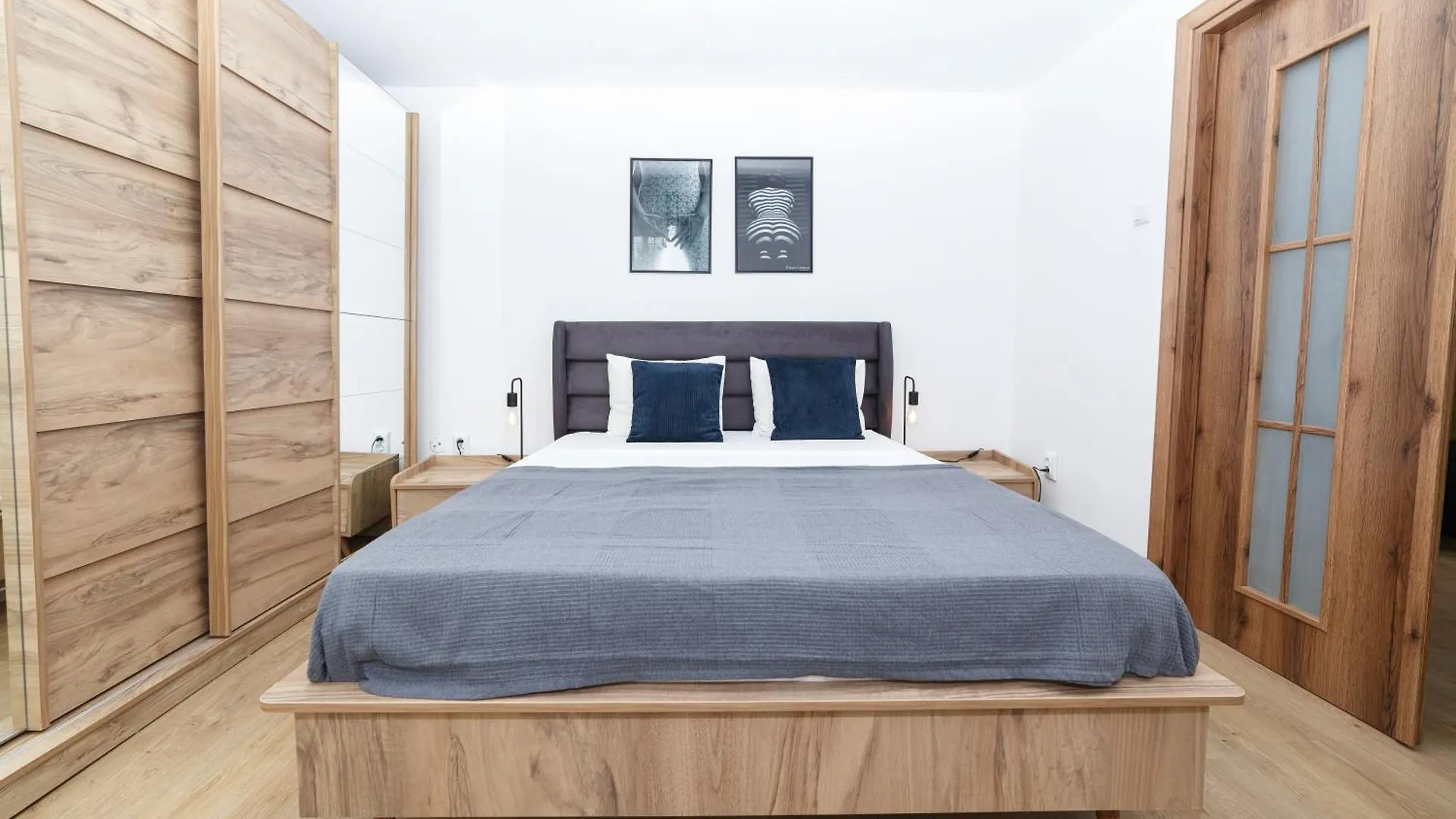 Rooftop Apartment Street Doamnei 布加勒斯特
