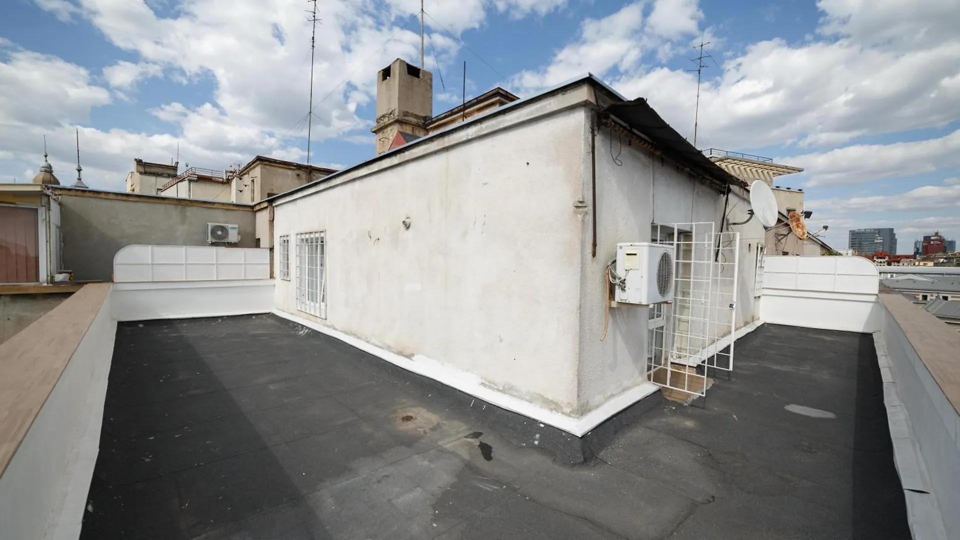 Rooftop Apartment Street Doamnei 布加勒斯特 罗马尼亚